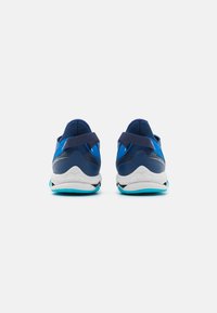 Mizuno WAVE MIRAGE 5 - Kézilabdacipő - mugen blue/white/estate blue
