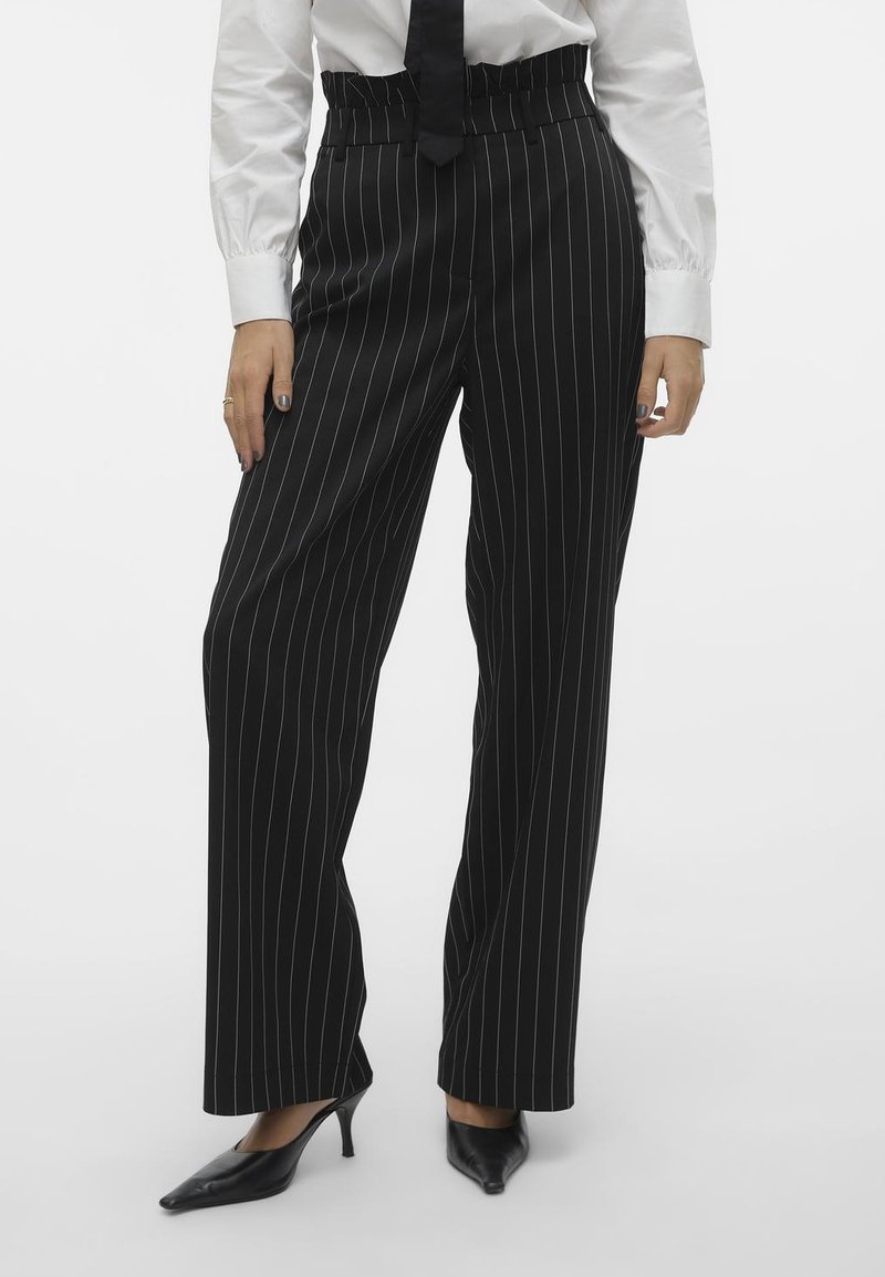 Vero Moda VMZAMIRA MR GA NOOS - Pantaloni - black/nero