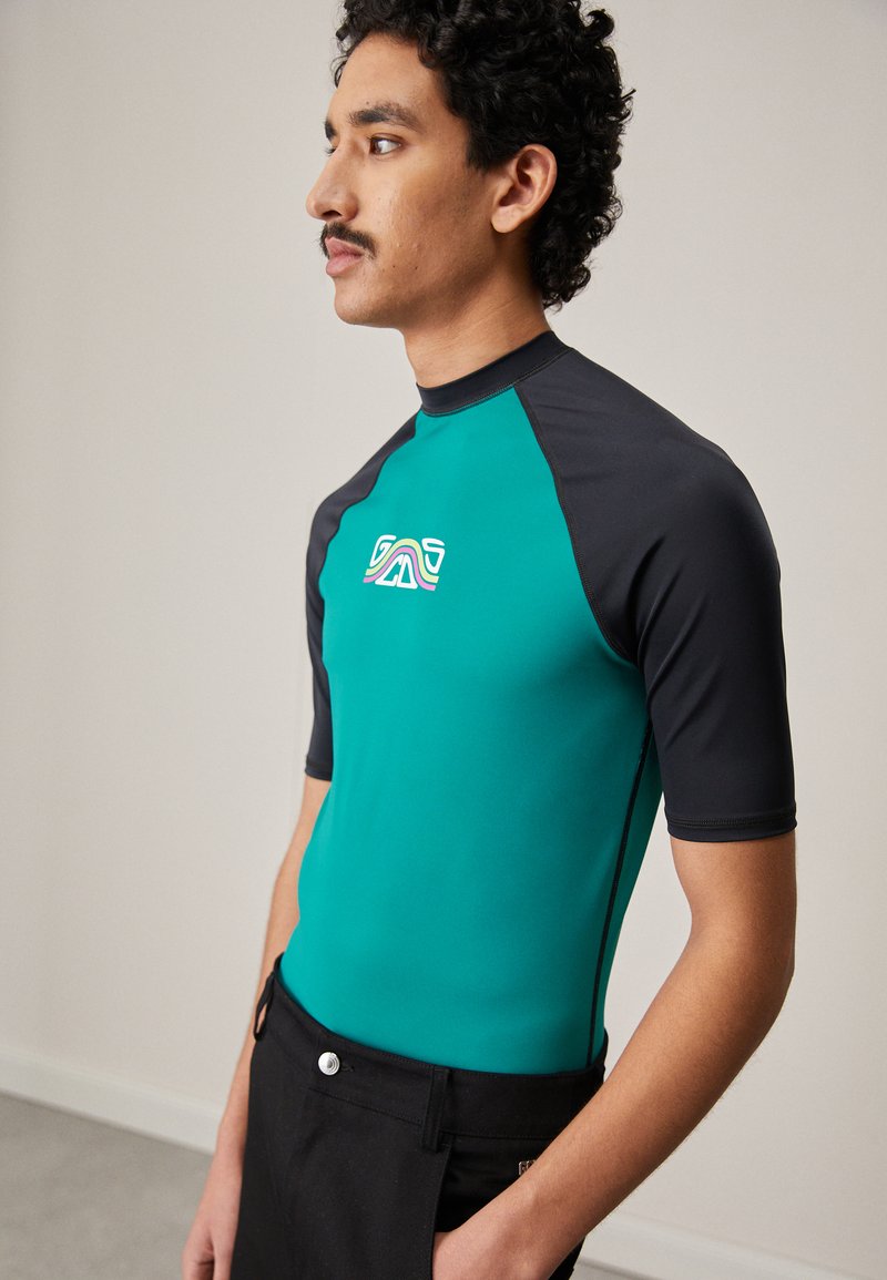 GCDS WAVED LOGO RASHGUARD Tshirt print teal/petrol Zalando.nl