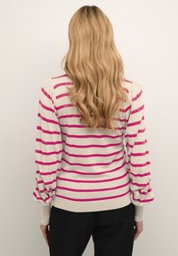 Thumbnail Image 3