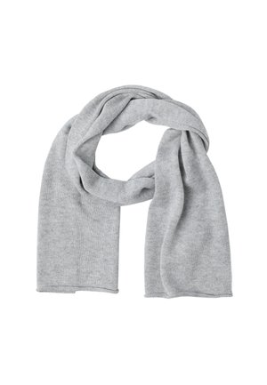 Sciarpa a maglia grigio chiaro disposta in modo sciolto su uno sfondo bianco, che mostra una consistenza morbida e bordi puliti.