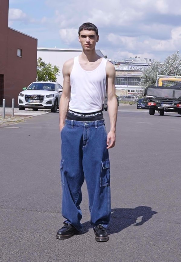 SPORT COMPRESSION SHORT - Trunks2