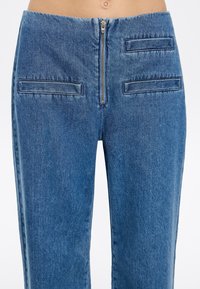 Bimba Y Lola Tiesaus kirpimo džinsai - azul denim medio