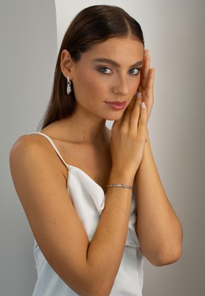 NANA KAY, ARMBAND SOLID FLAIR - Armband - silberfarben