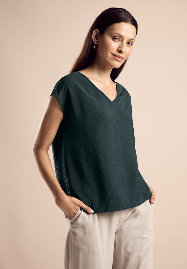 V-AUSSCHNITT - Bluse - grün