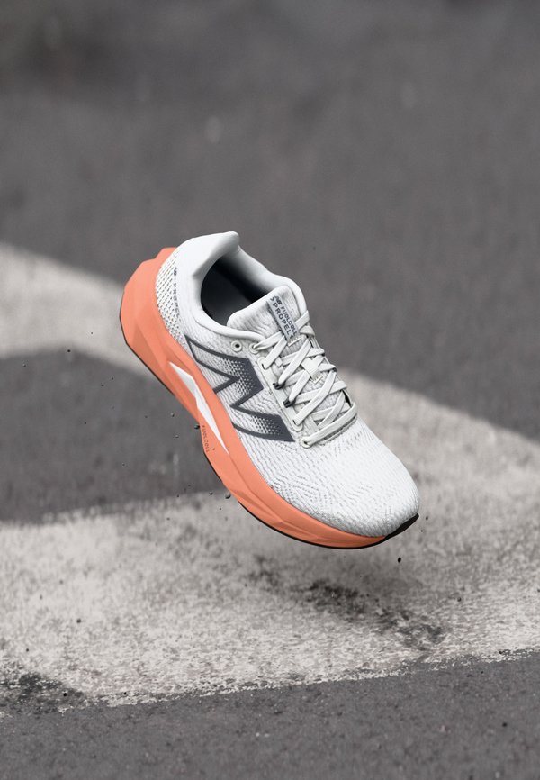 FUELCELL PROPEL V5 - Laufschuh Straße