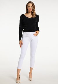 faina FAINA MINYA - Strickpullover - schwarz