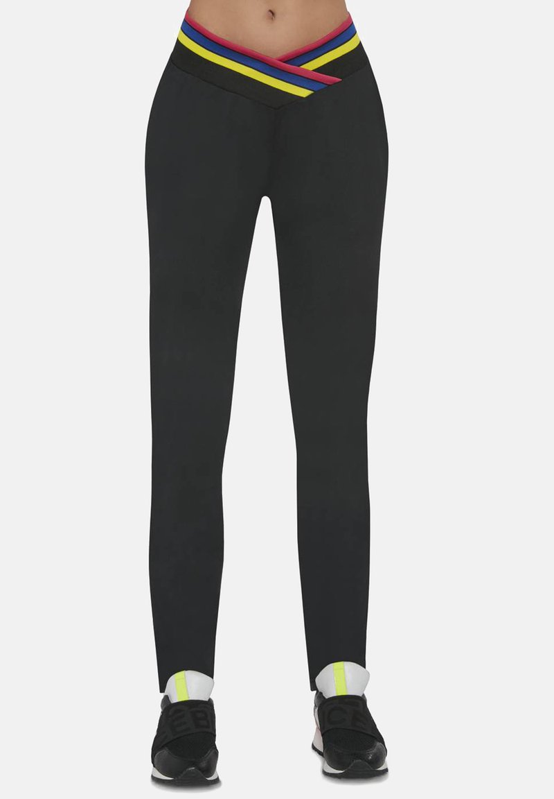 Czarne legginsy z szerokim, wielokolorowym pasem w poziome paski w odcieniach czerwieni, niebieskiego i żółtego; gładki, elastyczny materiał.