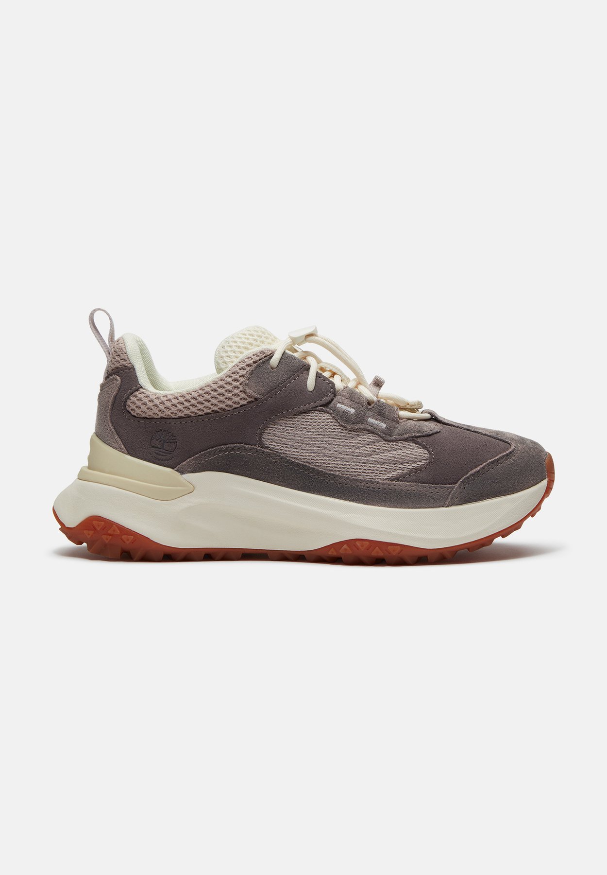 LOW LACE-UP WATERPROOF SNEAKER.