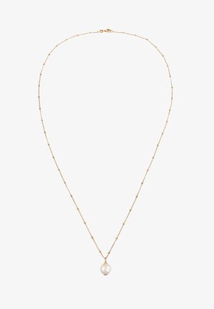 Collier doré avec une chaîne délicate ornée de perles et un pendentif rond central en perle blanche.