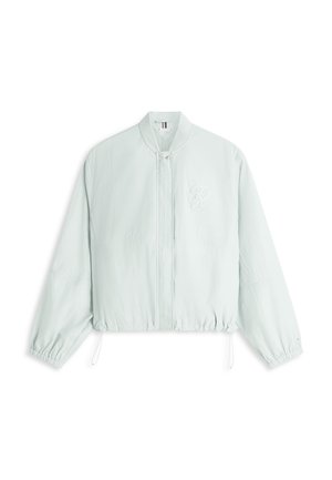 Lichtgrijs cropped bomberjack met elastische mouwen, ritssluiting aan de voorkant, koordjes aan de zoom en een subtiel geborduurd logo op de linkerborst.