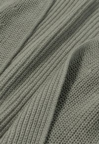 hessnatur Kofta - green