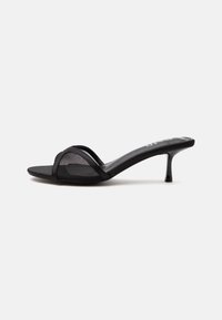 Επιλέχθηκε, black
