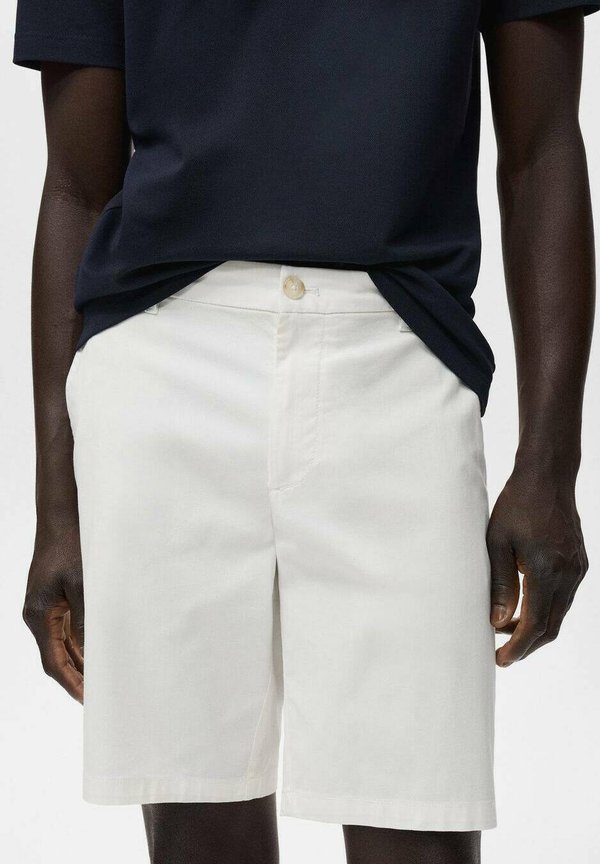 STRAIGHT BERMUDA  - Shorts