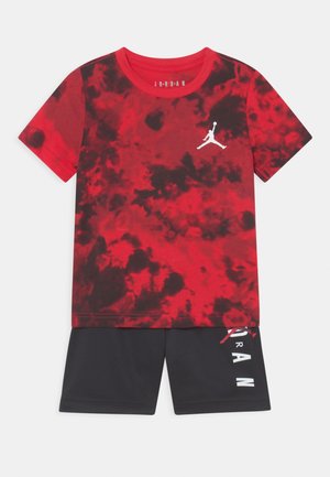 SMOKE DYE SET - T-shirt con stampa - black
