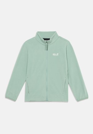 Φως πράσινο fleece μπουφάν με πλήρη φερμουάρ, όρθιο γιακά και δύο πλαϊνές τσέπες, με το λογότυπο Jack Wolfskin στο αριστερό στήθος.