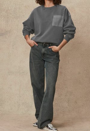 Next Bluza