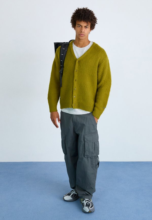 BASE CAMP VOYAGER ROLLTOP - Tagesrucksack