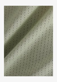 Unselected, garter snake heather