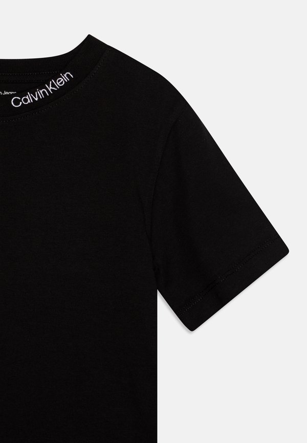 UNISEX 2 PACK - Basic T-shirt2