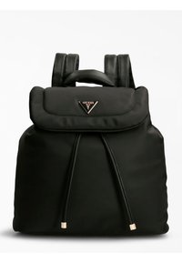 Zaino in tessuto morbido nero con spallacci imbottiti, pattina frontale con chiusura a cordino e un piccolo logo triangolare in metallo Guess.