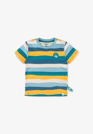 Maglietta per bambini a maniche corte con righe orizzontali in blu, turchese, giallo e bianco, con una piccola toppa "Ciao!" vicino al colletto.