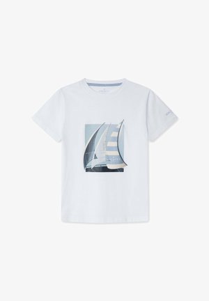 Witte katoenen t-shirt met een grafisch ontwerp van zeilboten in blauwe tinten, met een vierkant ontwerp en de tekst 'HACKETT' onder de afbeelding.