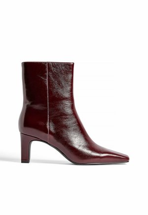 SQUARED TOE - Classic ankle boots - burgundy