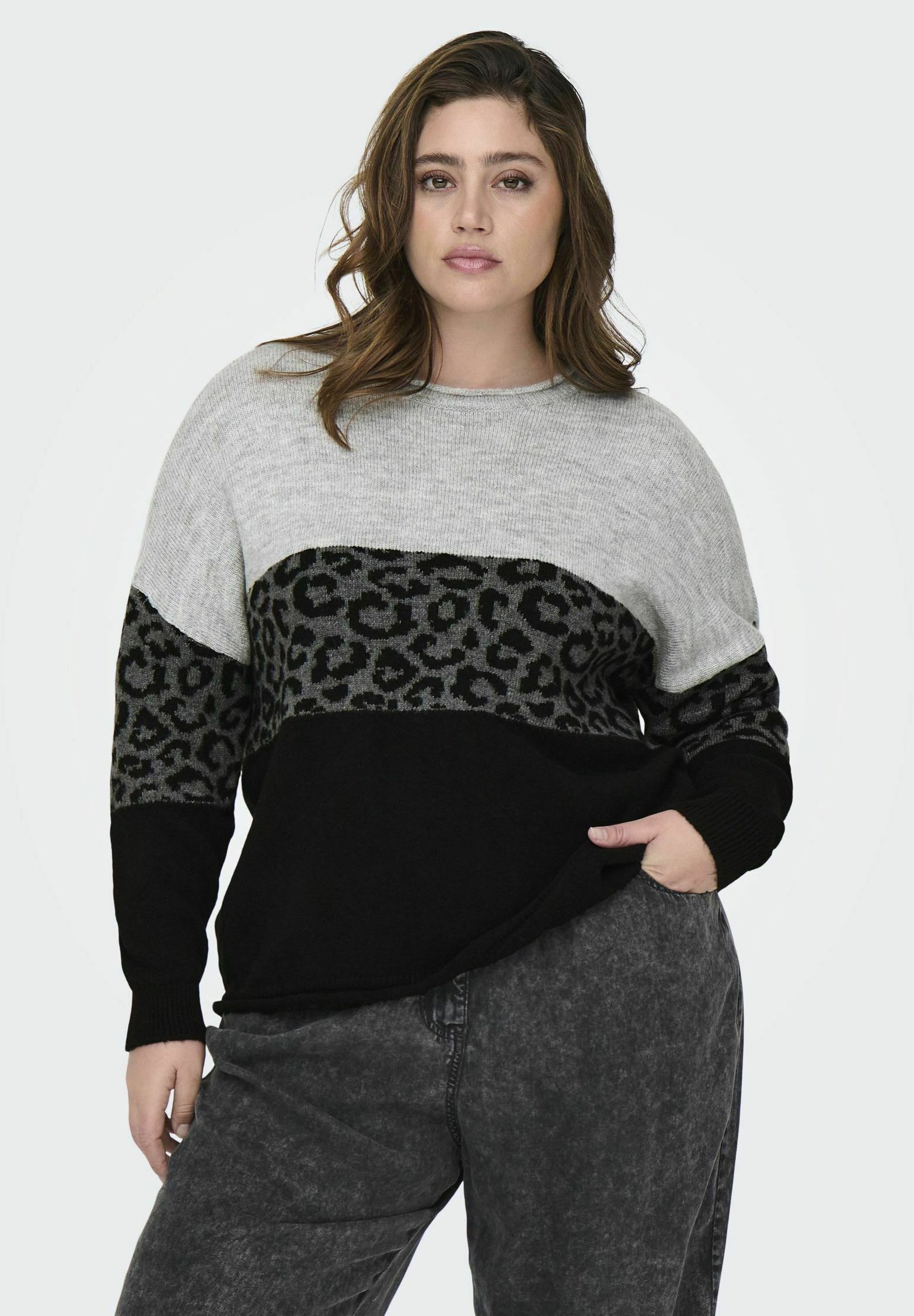 CARMAKOMA Damen Strickpullover CARJADE - Weicher Rippstrick, Rundhals, Regular Fit, Langärmlig