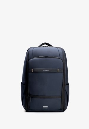 Dunkelblauer rechteckiger Rucksack mit mehreren Reißverschlussfächern, Seitentaschen, oberem Griff und dem "WITTCHEN"-Logo auf der vorderen Tasche.