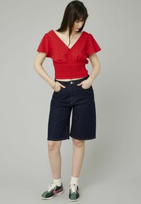 BZB EN BRODERIE ANGLAIS - Blouse - rouge