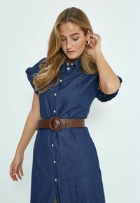Desires Haljina od trapera - mid blue denim