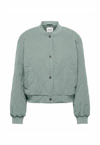 Non sélectionné, jadeite