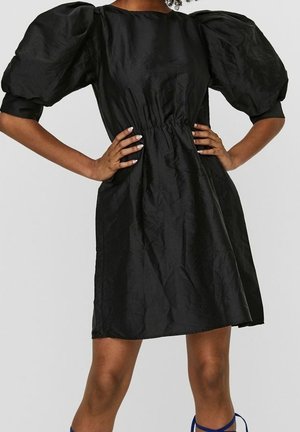 Day dress - black
