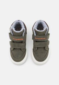 KangaROOS KAVU PRIMO UNISEX - Baskets montantes - olive/flame
