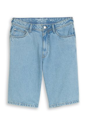 TOM TAILOR DENIM, TTWAYLEN RELAXED JEANS SHORTS - Jeans Shorts - light stone bright blue denim