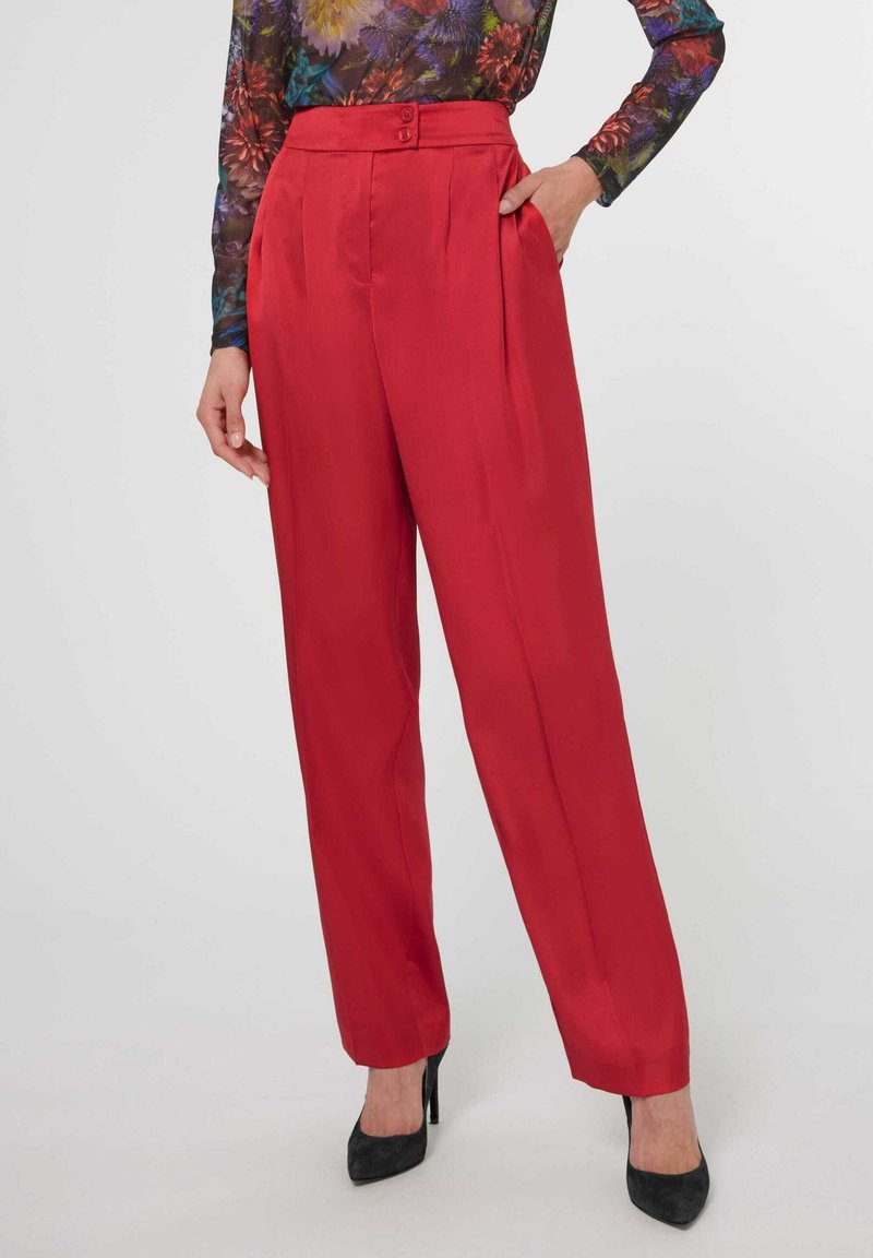 MADELEINE Stoffhose - raspberry red