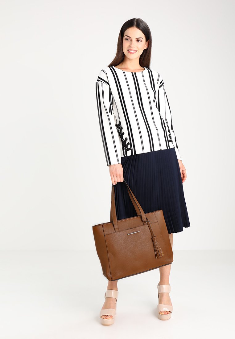 Anna Field Shoppingveske cognac Zalando.no Anna Field Shoppingveske cognac Zalando.no