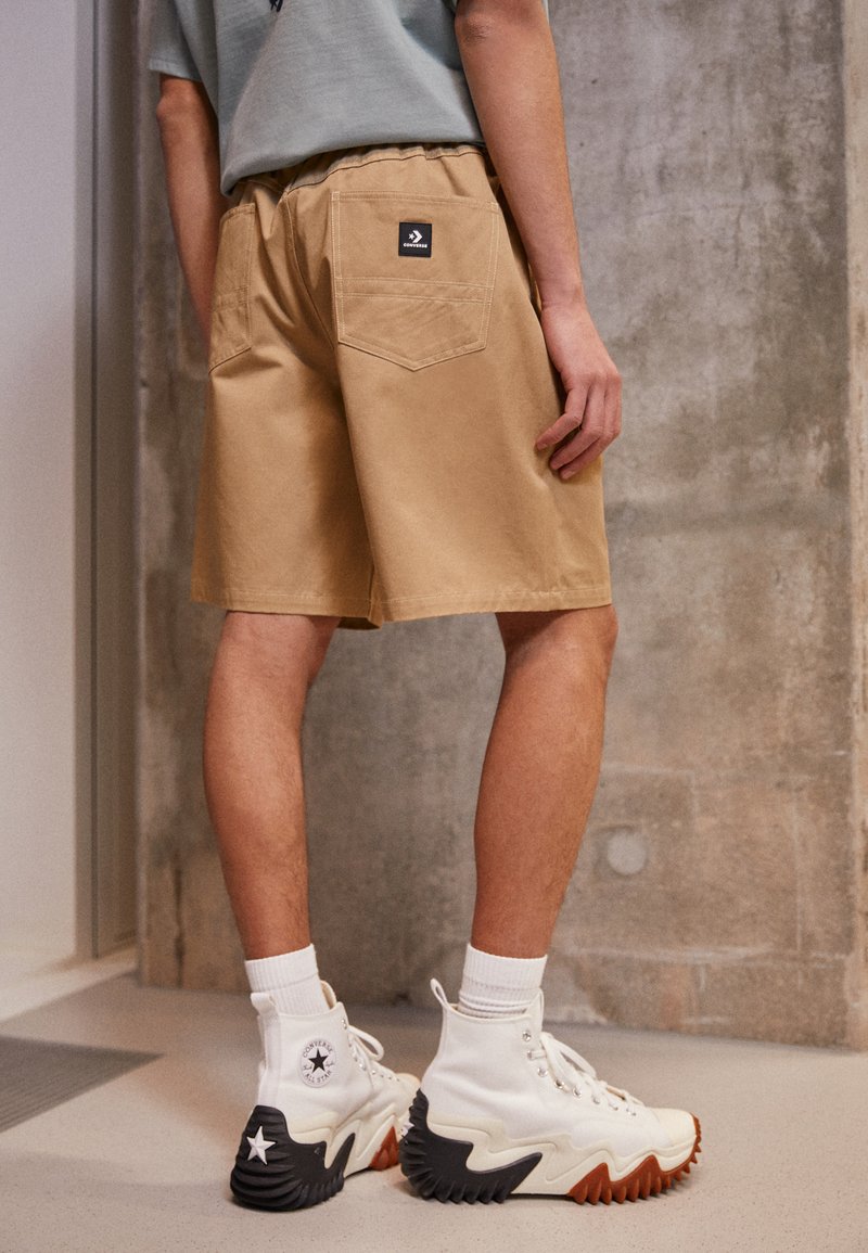 Converse POCKET BAGGY Short khaki/kaki ZALANDO.FR