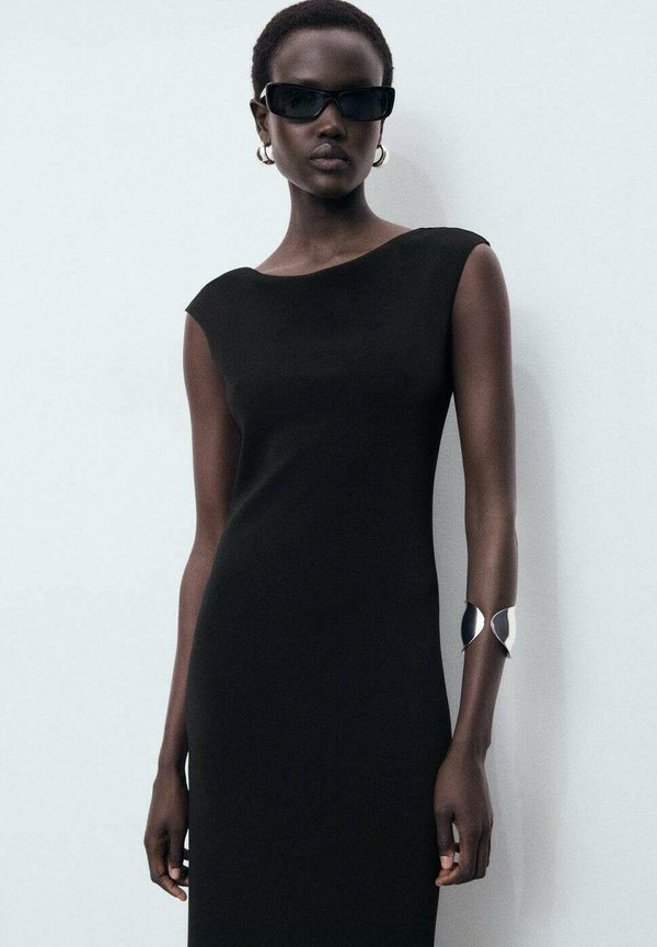 OPEN BACK - Shift dress2