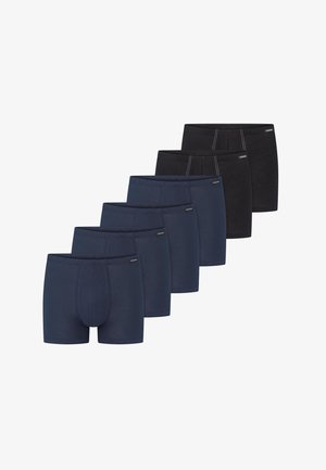 Herrenunterwäsche-Set mit drei navyblauen und drei schwarzen Modellen. Hergestellt aus weichem Stoff mit elastischen Bündchen und schlichtem Design.