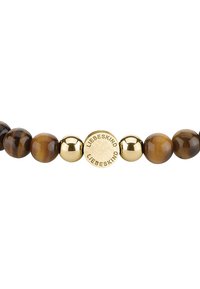 Perlenarmband mit braunen Tigeraugensteinen und goldfarbenen runden Akzenten, mit einer zentralen Scheibe, die "LIEBESKIND" eingraviert hat.