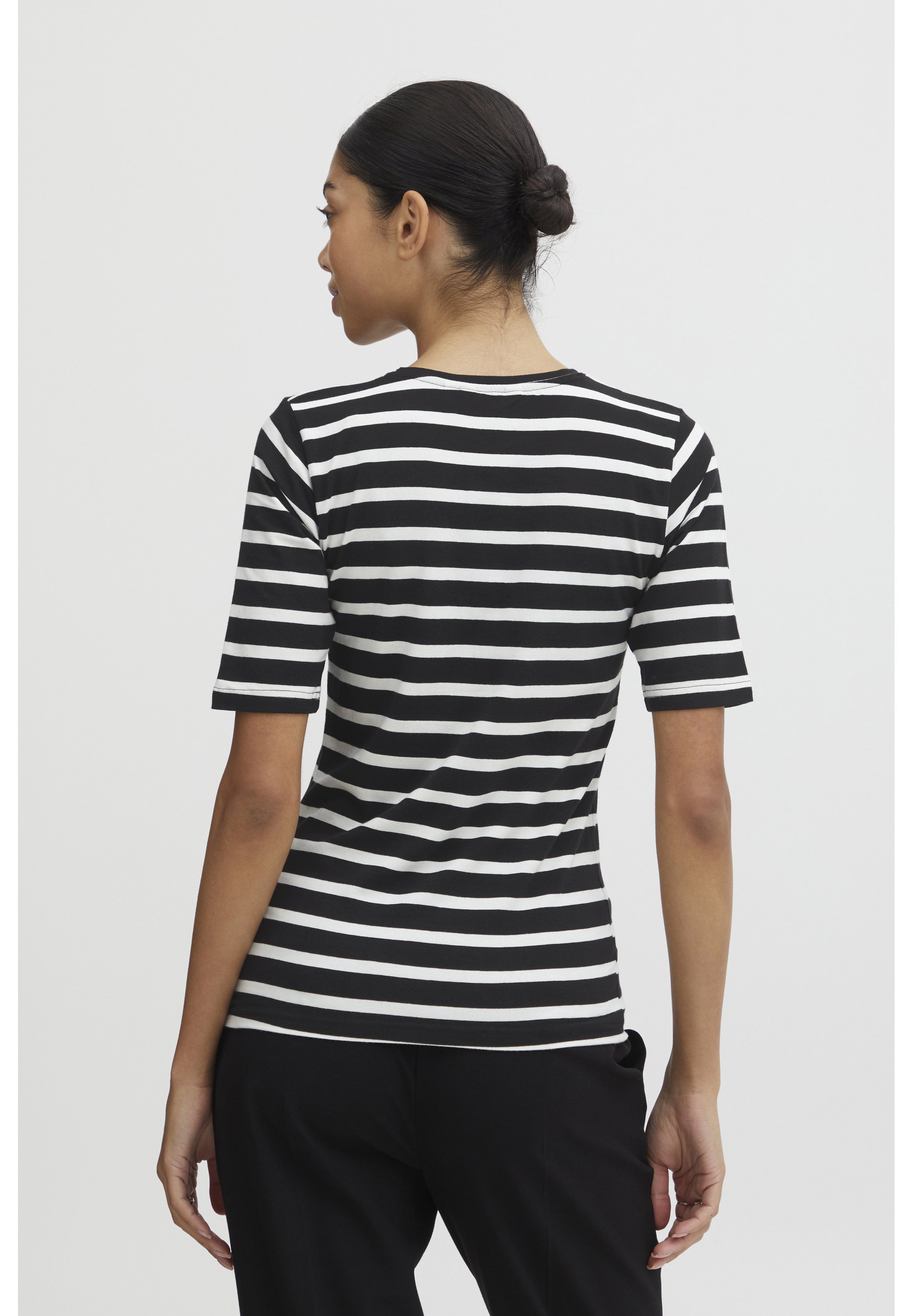 ビーヤング レディース Tシャツ トップス BYPamila - Print T
