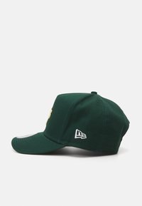 New Era PATCH EFRAME UNISEX - Kapa - dark green