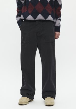 DOUBLE A BY W.W. WWHEINO STRAIGHT LEG - Stoffhose - black