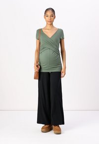 Even&Odd Maternity Nohavice - black