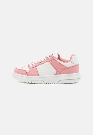 Tommy Jeans THE BROOKLYN MIX MEDIA - Trainers - chalky/pink