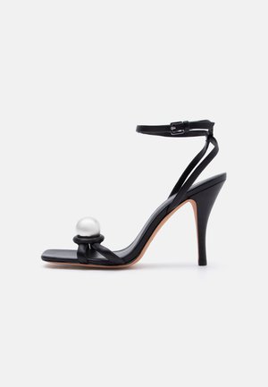 kate spade new york HARMONY - Sandali z visoko peto - black