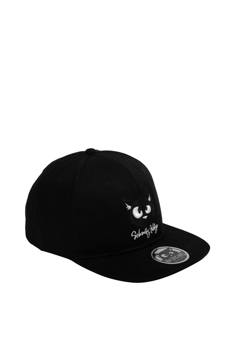 Cappellino snapback nero con faccia di gatto cartoon ricamata e testo "Schmitz' Kitze" sulla parte frontale, adesivo rotondo sulla visiera piatta.