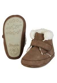 Braune Babystiefel mit weißem Fleece-Futter, Klettverschluss und Sternenmuster-Sohle mit Markenname und Größenangaben.